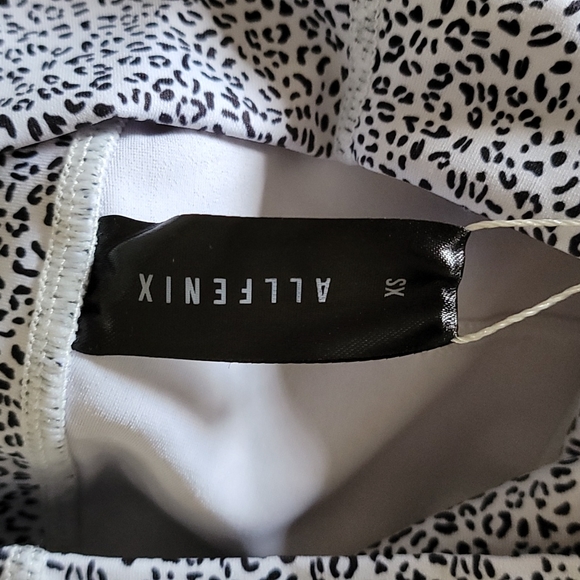 All Fenix Kyla Leopard High Impact Leggings XS - Picture 15 of 16